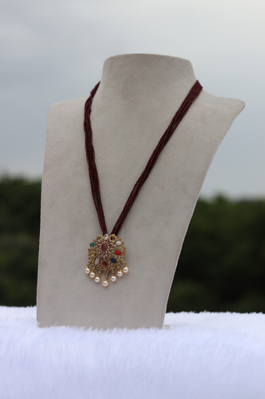 Navaratna Pendant with Brown Crystals Chain