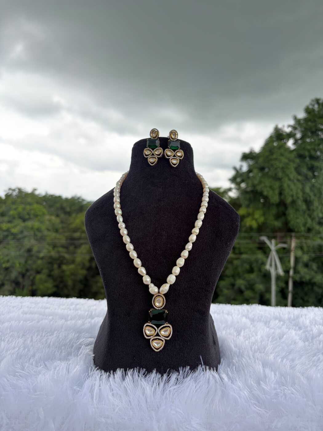 Real Oval Shape Pearls with Victorian Pendant along with Earrings