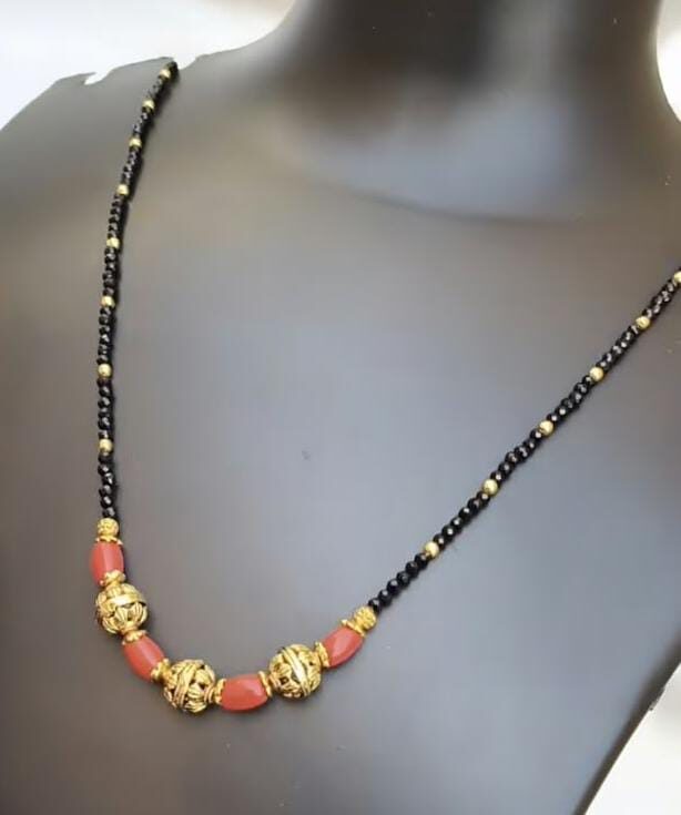 Single Line Black Crystals with Coral Balls and Nakshi Balls